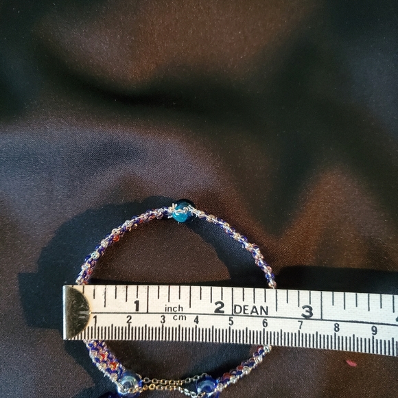 3/10 Handmade Bracelet - Picture 3 of 4